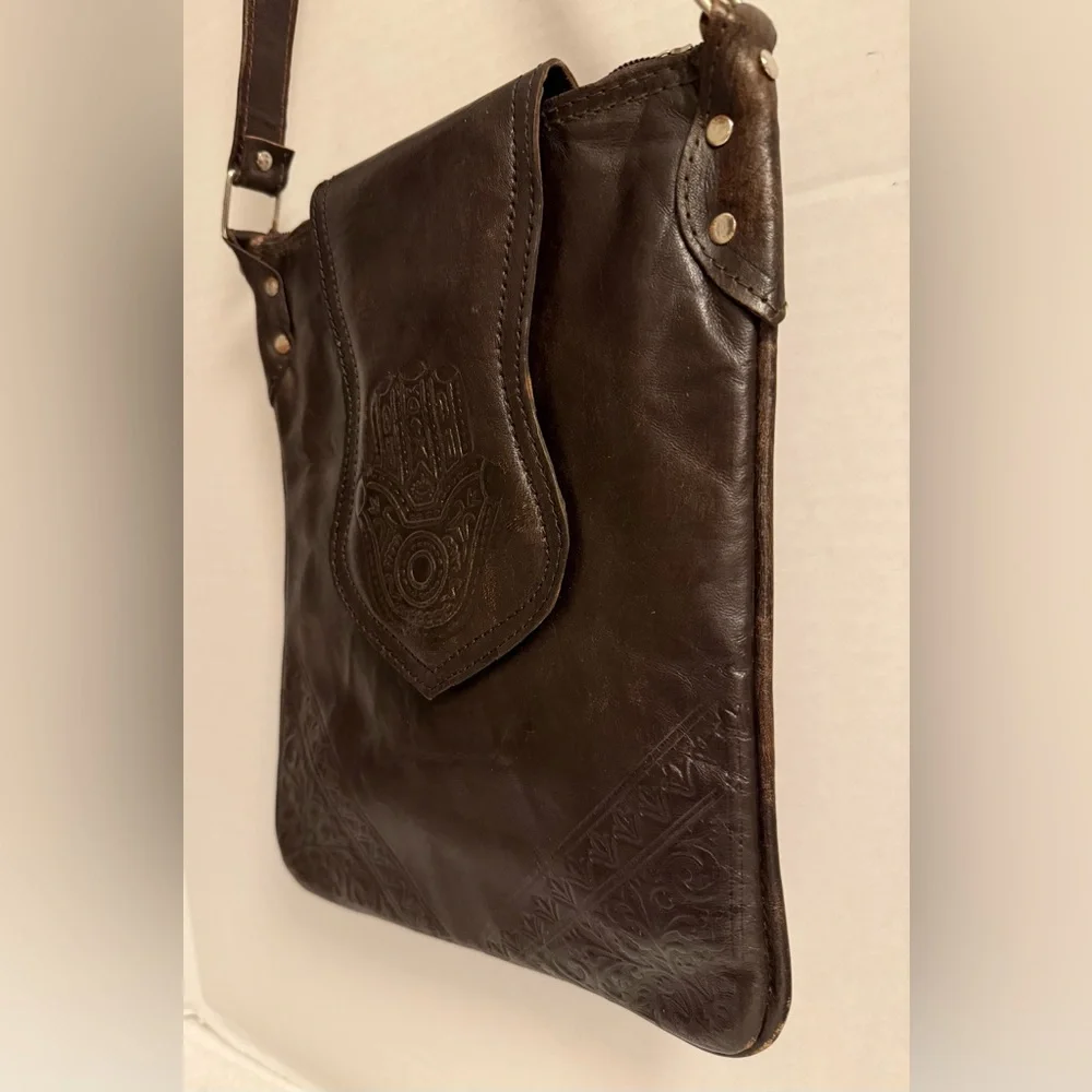Moroccan Hand-Tooled Leather Crossbody Satchel Hamsa Hand Boho Bag - Picture 10 of 10